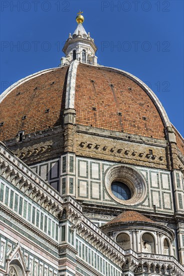 Dome of the Cathedral of Santa Maria del Fiore, Duomo, building, architecture, history, culture,
