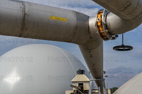 Biogas plant, gas storage, with dome, use of solid manure as energy source, gas pipelines, on a