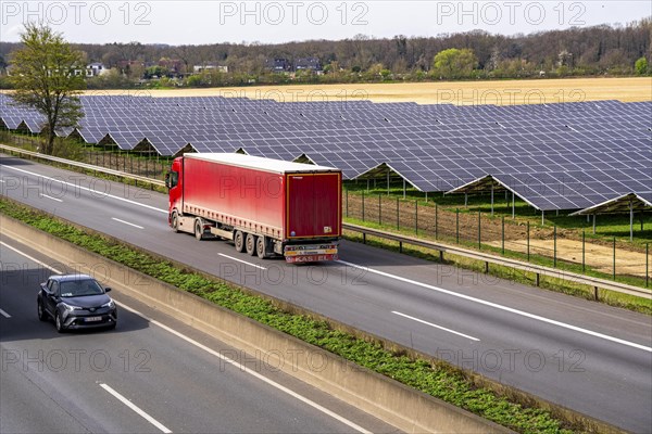 Solar park near Neukirchen-Vluyn, along the A40 motorway, over 10, 000 solar modules spread over 4