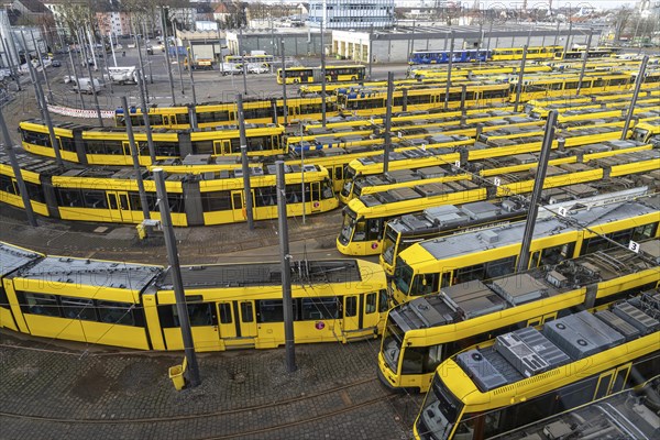 Warning strikes in local public transport, Ruhrbahn trams at the depot, VERDI union members on
