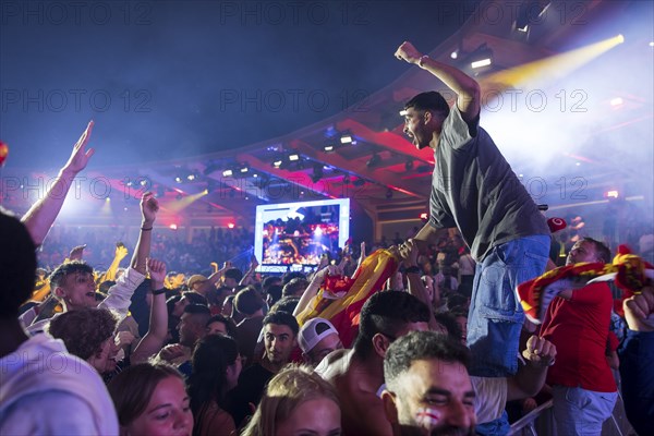 Fans of the Spanish team celebrate the European Championship title after the 2:1 victory against