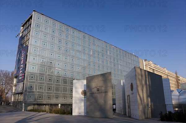 Institut du monde arab, quartier latin, Paris, Ile de France, France, Europe