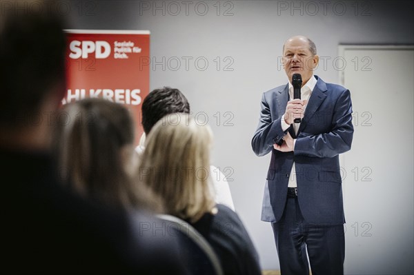 Olaf Scholz (SPD), Federal Chancellor, recorded during a public discussion in Stahnsdorf,