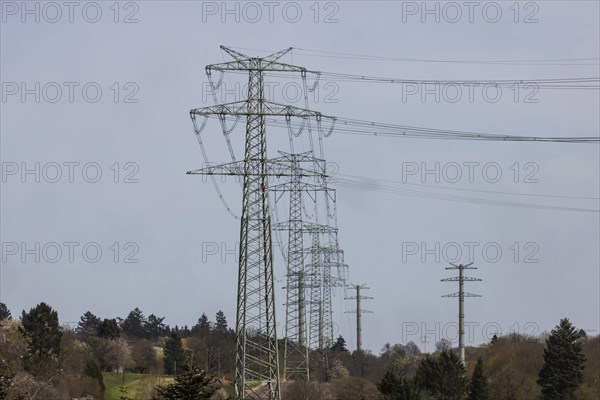 New power line from Birkenfeld to Ötisheim in the Enzkreis district, 14 kilometre long 380 kV line
