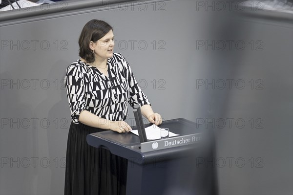 Sara Nanni, Member of the German Bundestag (Alliance 90/The Greens), recorded during a speech in