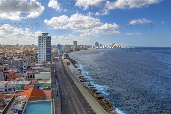 EL Malecon (Avenida de Maceo), a broad landmark esplanade that stretches for 8 km along the coast