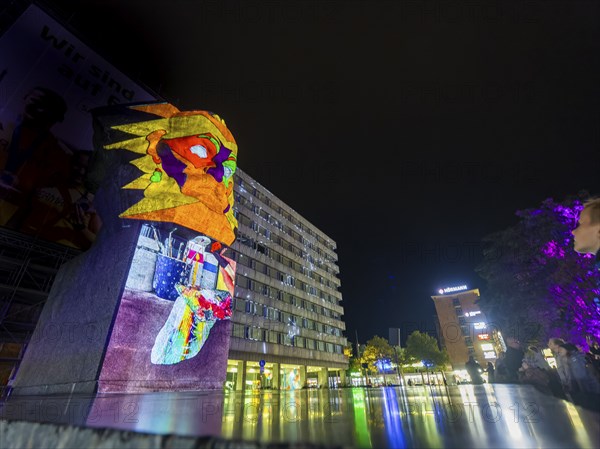Vanessa Cardui Karl-Marx-Monument, Hands off!, The 2nd edition of Light our Vision under the motto