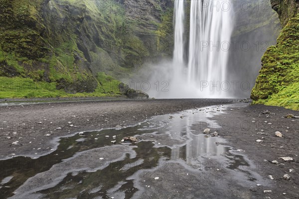 Waterfall, gorge, river, summer, spray, Skogafoss, Iceland, Europe