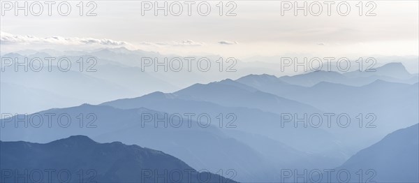 Silhouettes, Dramatic Mountain Landscape, View from Hochkönig, Salzburger Land, Austria, Europe