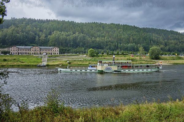 The steamboat Kurort Rathen on the Elbe during a thunderstorm, at the height of Prossen, Bad