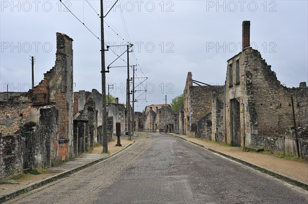 Ruins along the main road The burnt village of Oradour-sur-Glane was destroyed on 10 June 1944 when