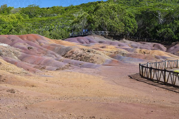 Seven Coloured Earth, 7th coloured earth, Minerals, Geopark, Terres des couleurs, Chamarel, Indian