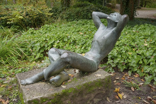 Sculpture in the Haller Ackeranlagen, city park, park, Kochertal, Kocher, Schwäbisch Hall,