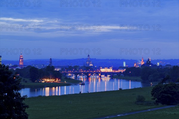 Dresden silhouette in the evening