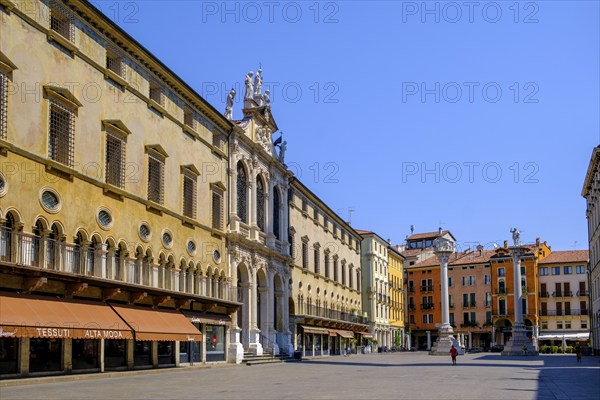 Piazza dei Signori, Vicenza, Veneto, Italy, Europe
