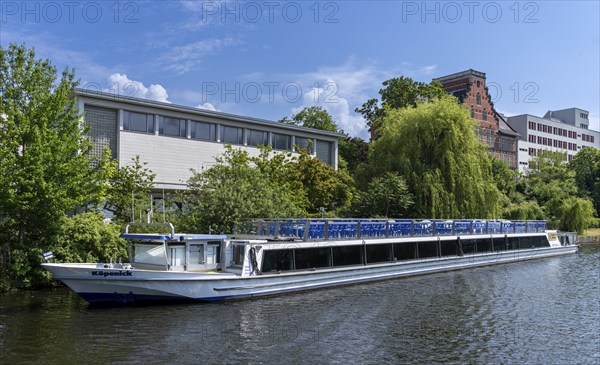 Empty excursion boat anchors on the Spree in Berlin-Moabit, Germany, Europe