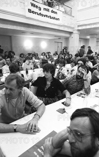 The International Conference of the Victims of the Radical Decree, which led to the banning of