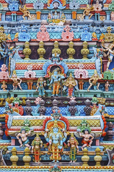 Bas reliefes on gopura (tower) of Hindu temple. Sri Ranganathaswamy Temple. Tiruchirappalli