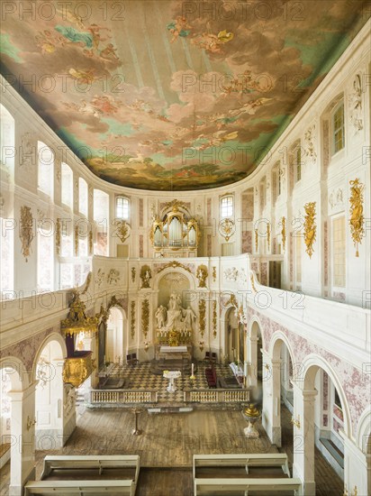 Hubertusburg hunting lodge, castle chapel
