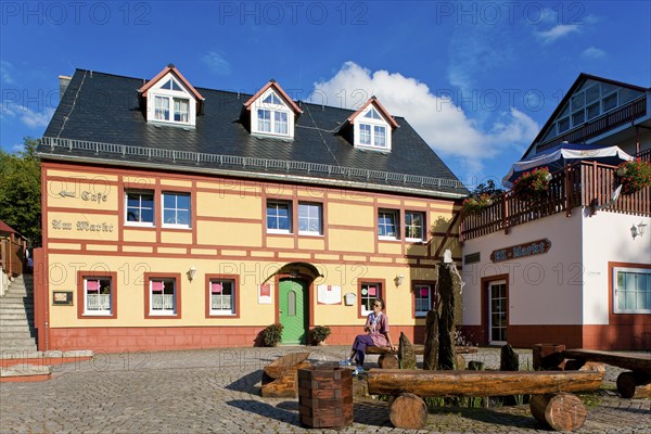 Höckendorf is a district of the Saxon municipality of Klingenberg in the Sächsische