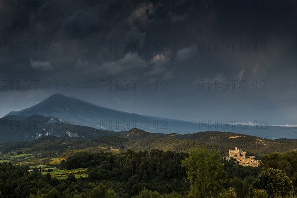 Thunderstorm, Mont Ventoux, Dentelles de Montmirail, Département Vaucluse, Provence,