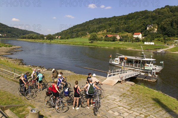 DEU Saxony Königstein Elbe ferry in Königstein