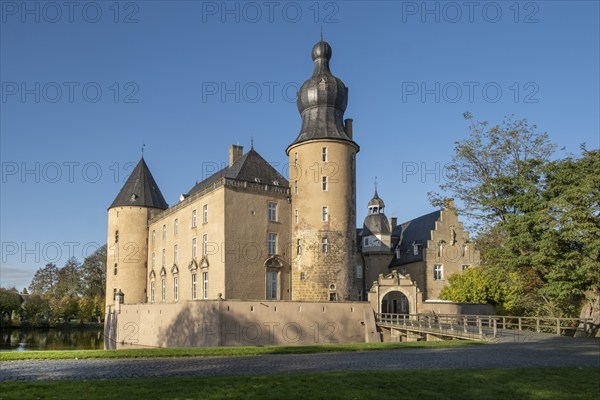 Gemen Castle, moated castle, Borken-Gemen, Münsterland, North Rhine-Westphalia, Germany, Europe