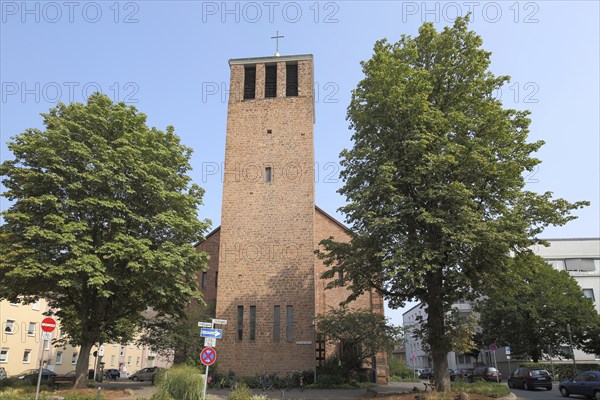 Neo-Gothic Church of Mariae Namen, Hanau, Hesse, Germany, Europe