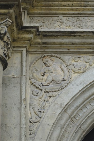 Detail above portal, putto, putto, relief, stone, Hohentübingen Palace, Museum of the University of