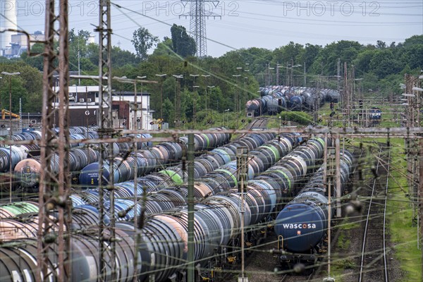 Gelsenkirchen Bismarck marshalling yard, goods trains are assembled and shunted here, tank wagons