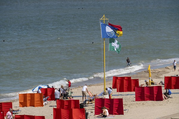 Beach of the village, Domburg in Zeeland, seaside resort, coast, dunes, wind protection,