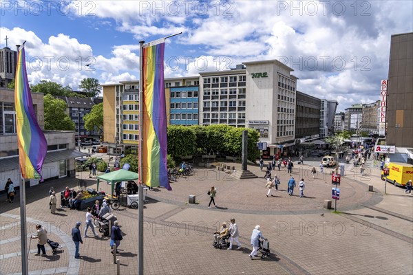 The city centre of Mülheim an der Ruhr, Schlossstraße, Kurt-Schumacher-Platz, pedestrian zone,
