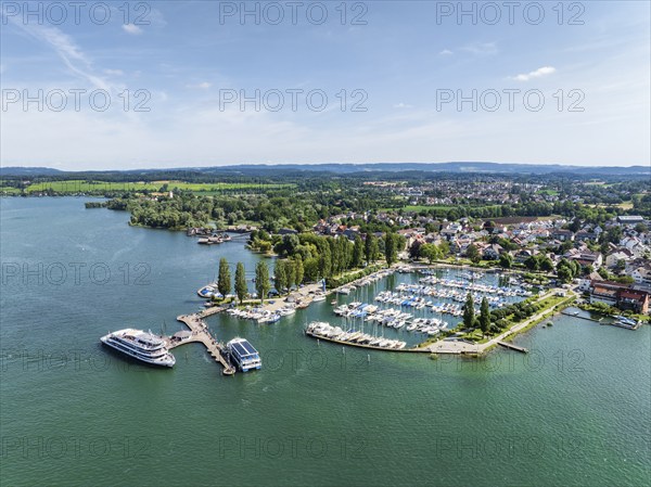 The yacht harbour, marina, harbour of Unteruhdlingen, Uhldingen-Mühlhofen with the passenger ship