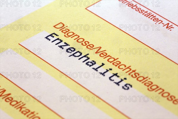 Symbolic image: Diagnosis of encephalitis on a doctor's referral. Encephalitis often occurs after