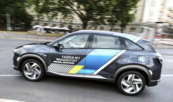 The Hyundai NEXO, a fuel cell vehicle powered by hydrogen in road traffic, Berlin, 18/08/2020