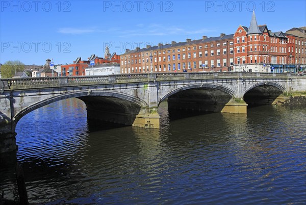 Bridge over River Lee, City of Cork, County Cork, Ireland, Irish Republic, Europe