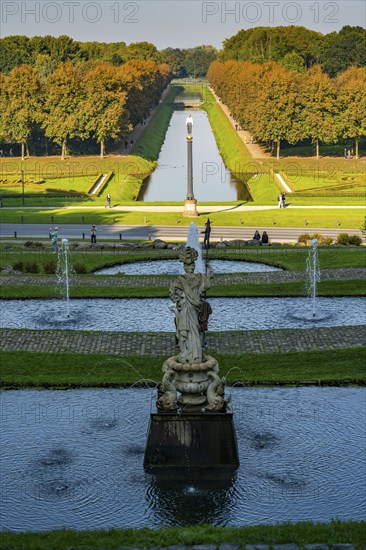 Historic baroque gardens in Kleve, from the 17th century, amphitheatre on the Springenberg, statue
