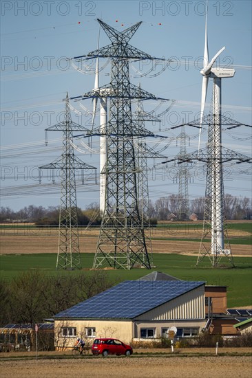 Line route, 380 KV extra-high-voltage line, wind turbine, solar roof of a company, energy mix, near