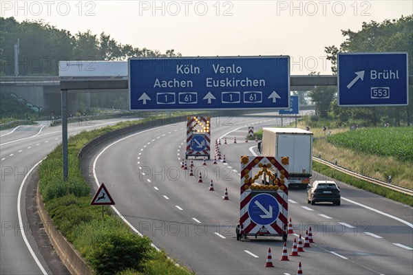 Flooding on the Erft, motorways A1 and A61 closed due to flooding of the carriageway and damage to