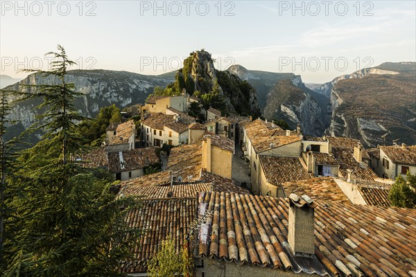 Mountain village, sunrise, Rougon, Verdon Gorge, Gorges du Verdon, Alpes-de-Haute-Provence