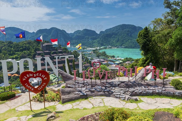 Viewpoint on the holiday island Phi Phi Don, view, tourism, touristic, travel, holiday, asian, sea,