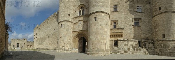 Palace of the Grand Masters, Rhodes Town, Rhodes, Dodecanese archipelago, Greek Islands, Greece,
