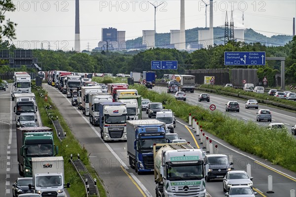 Traffic jam on the A2 motorway near Bottrop, behind the Bottrop motorway junction, in the direction