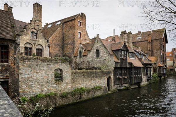 Old houses on the canal, Flemish architecture, Middle Ages, architectural history, old, building,