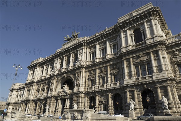 Palazzo di Giustizia, Palace of Justice, Prati district on the banks of the Tiber, Rome, Italy,