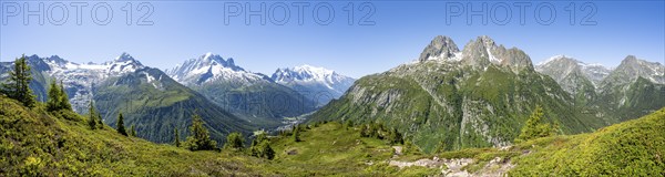 Mountain panorama with glaciated mountain peaks, Aiguille de Chardonnet with Glacier du Tour,