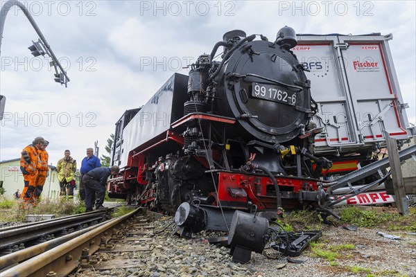 There was a serious accident between a train on the Weißeritz Valley Railway and a lorry from the