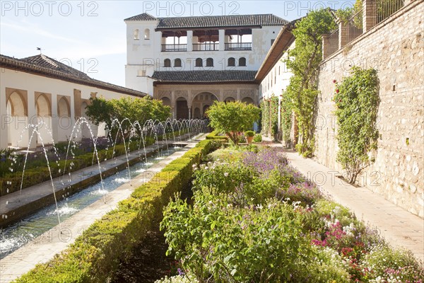 Patio de la Acequia, Court of the water Channel, Generalife palace gardens, Alhambra, Granada,