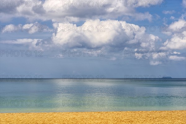 Puristic seascape near Ko Lanta, beach, beach holiday, sea, ocean, nature, force of nature, natural