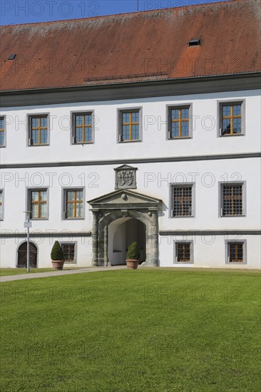 Meßkirch Castle, Castle of the Counts of Zimmern, Zimmern Castle, regular four-wing castle complex,